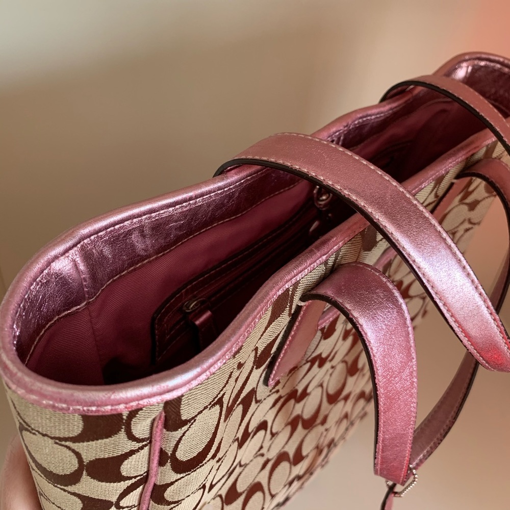 Vintage Coach Extra large pink tote - Picture 14 of 15